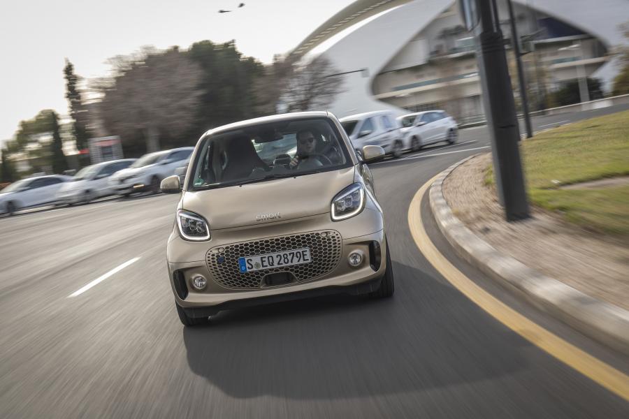  Smart EQ ForTwo Pulse Coupe (C453) 2020 года  (WW) (фото 16 из 47)